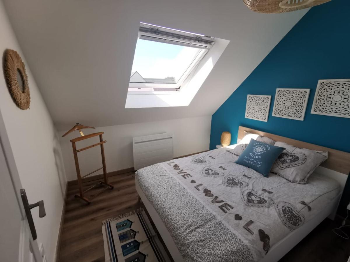 Duplex Cosy: Bayeux Getaway with Terrace Apartment Sommervieu Exterior photo