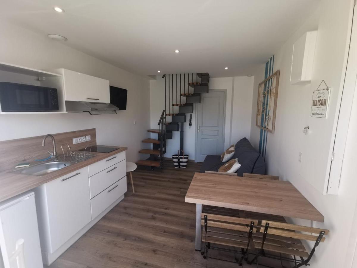 Duplex Cosy: Bayeux Getaway with Terrace Apartment Sommervieu Exterior photo