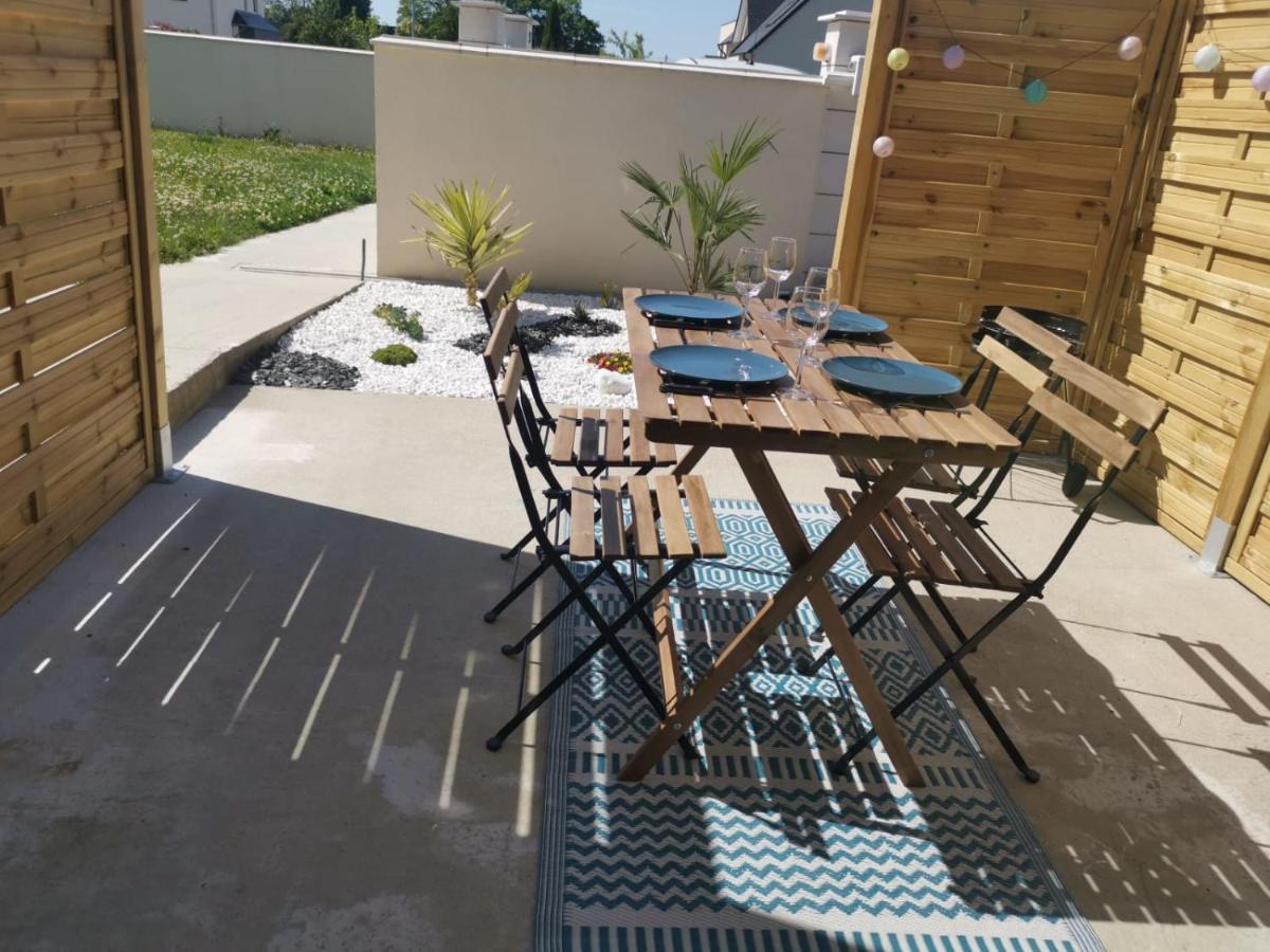 Duplex Cosy: Bayeux Getaway with Terrace Apartment Sommervieu Exterior photo