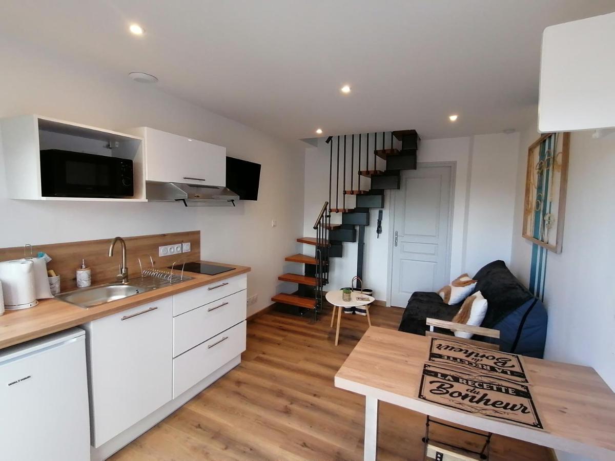 Duplex Cosy: Bayeux Getaway with Terrace Apartment Sommervieu Exterior photo